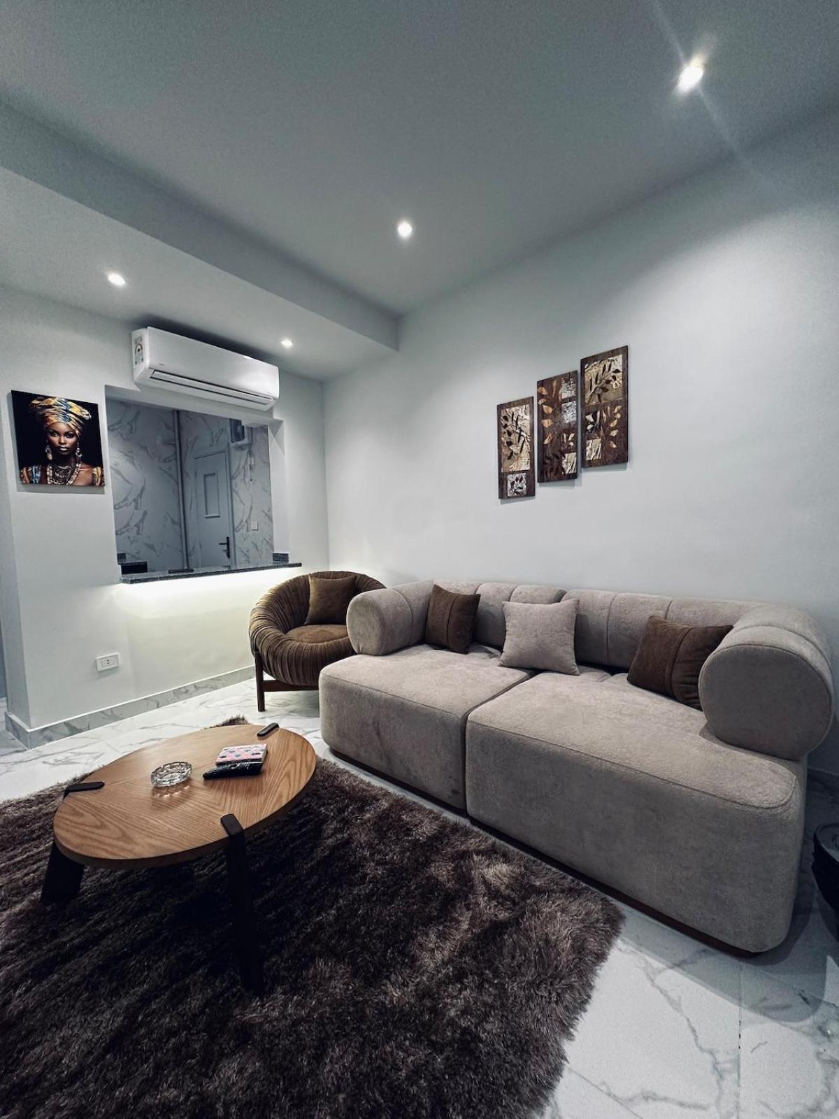 Dhb 1br Charming Cozy Downtown 59a Cairo